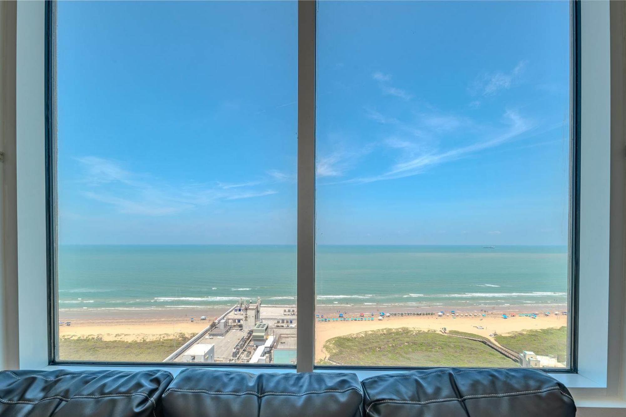 1901 Sapphire Beachfront 3 Bedroom Condo Pulau Padre Selatan Bagian luar foto